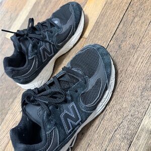 New Balance Kids Black and Gray Sneakers